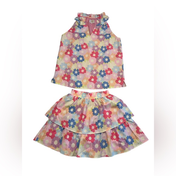 SSYS Tops - EUC SSYS 2 Piece Pastel Floral Skort and Top Size XS.